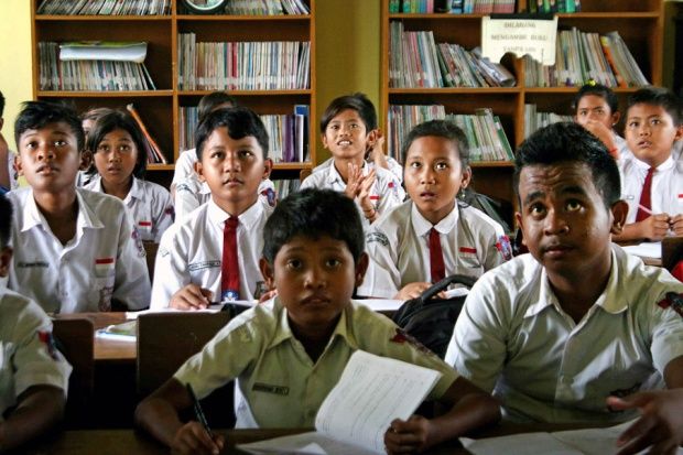 Memutus Rantai Ketergantungan: Reformasi Pendidikan dan Pasar Kerja sebagai Fondasi Kemandirian Ekonomi